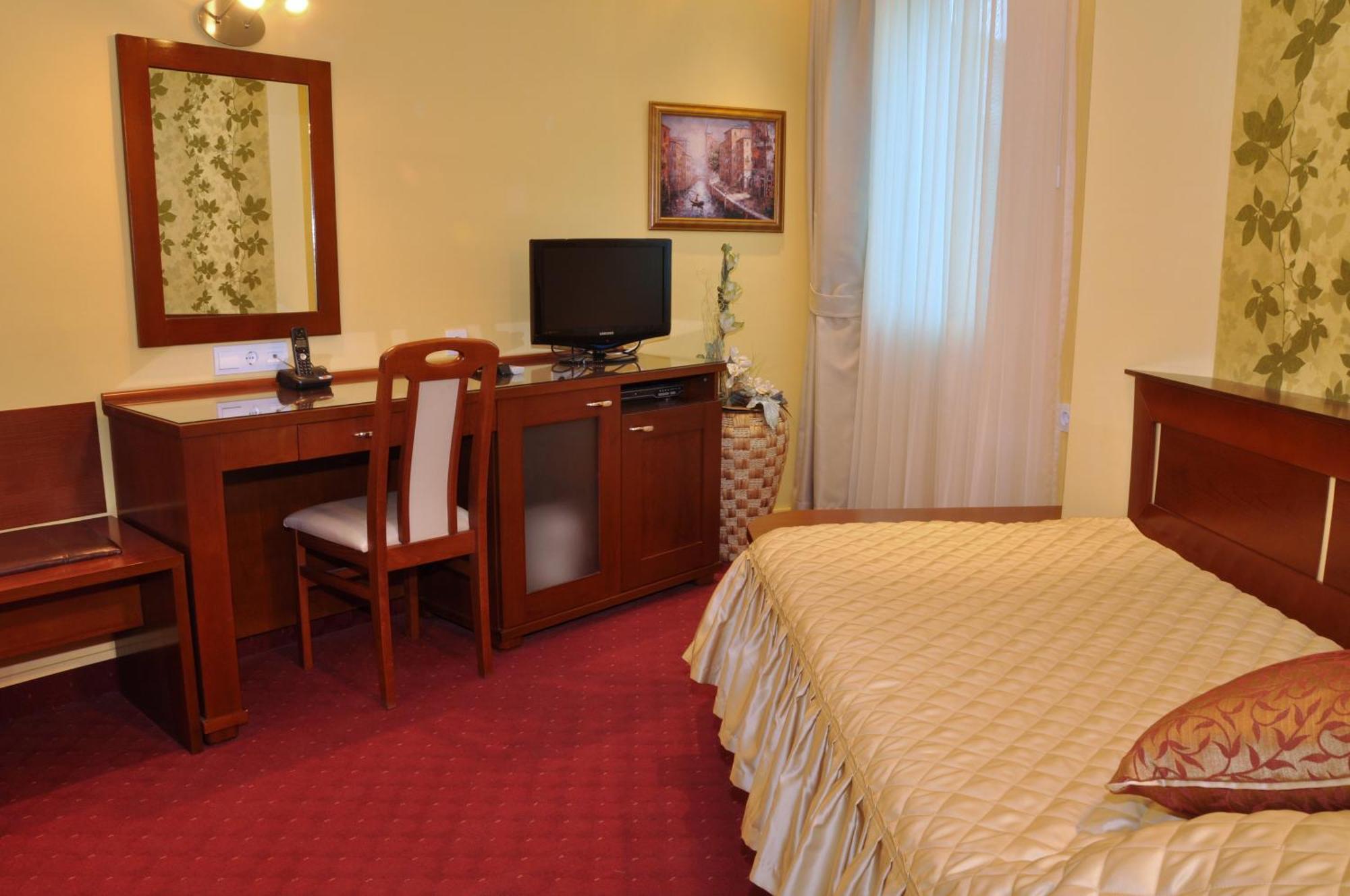 Hotel Botika Kraljevo Værelse billede